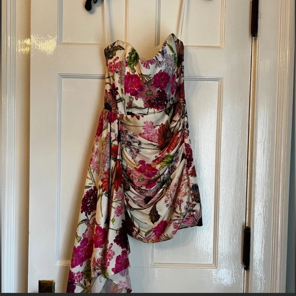 KATIE MAY Chasing Dawn Dress in Pink Daisy WORN ONCE - Picture 5 of 6